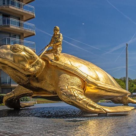 Penthousestudio Gaudi Met Zonneterras En Zicht Op Zee Apartment Nieuwpoort Luaran gambar